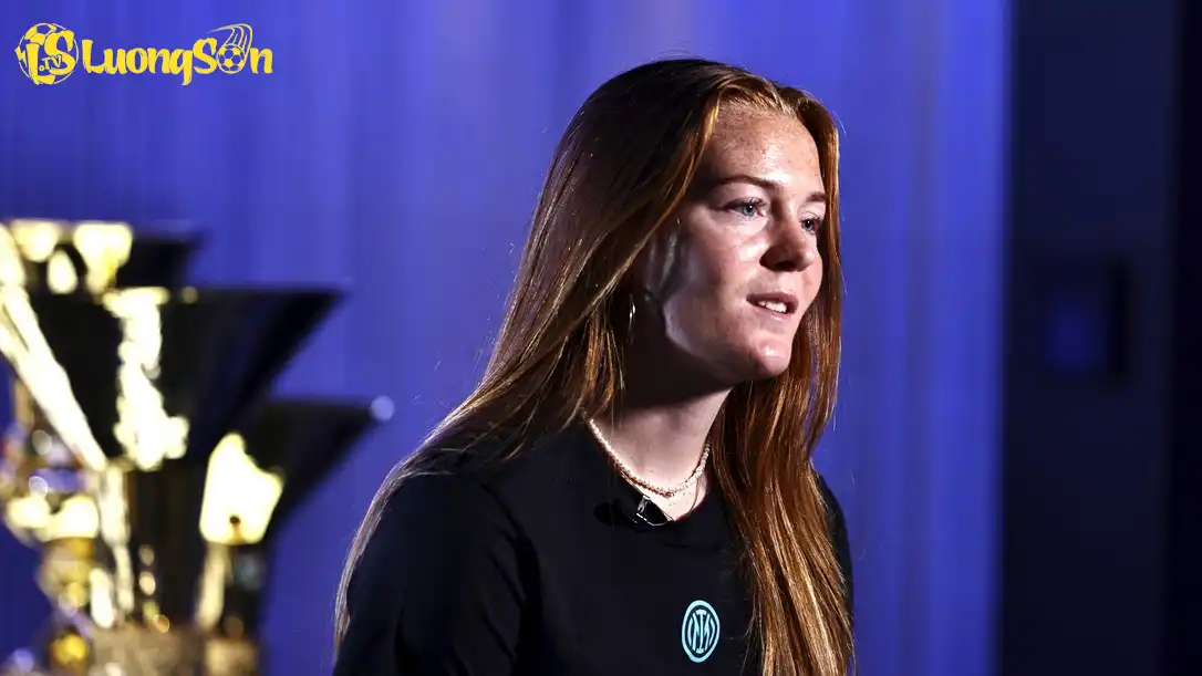 Tiền đạo người Hà Lan sẽ là sự bổ sung quan trọng cho hàng công của Inter Milan (Ảnh: CLB) Tiền đạo người Hà Lan sẽ là sự bổ sung quan trọng cho hàng công của Inter Milan (Ảnh: CLB)