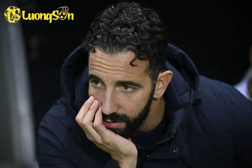 Quyết định sử dụng Mainoo cho phù hợp phụ thuộc hoàn toàn vào Ruben Amorim.