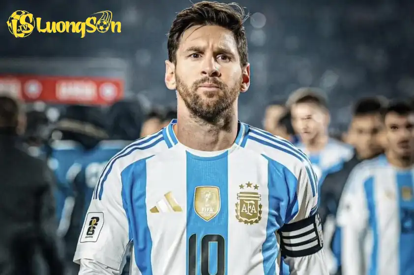 Messi được xác nhận sẽ không tham dự trận đấu với Ecuador (Ảnh: Fabrizio Romano) Messi được xác nhận sẽ không tham dự trận đấu với Ecuador (Ảnh: Fabrizio Romano)