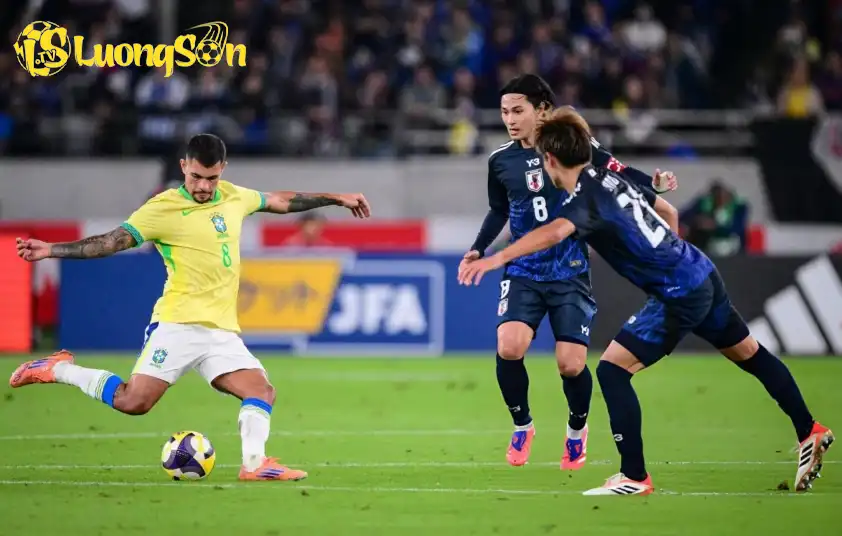 Sang hiệp 2 Nhật Bản đã có cuộc lội ngược dòng không tưởng