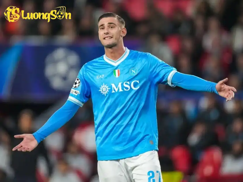 Lucca không còn chiếm được sự tin tưởng của HLV Conte sau những màn trình diễn thất vọng vừa qua