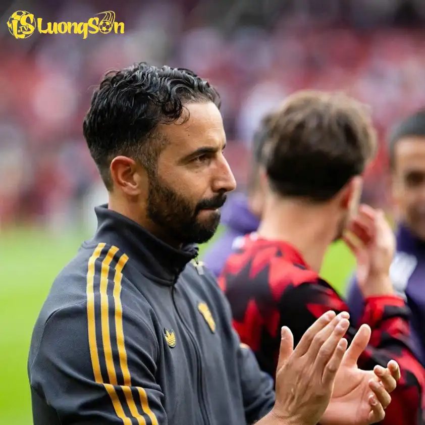 Amorim sẽ giúp MU vào top 4 cuối mùa này? Amorim sẽ giúp MU vào top 4 cuối mùa này?