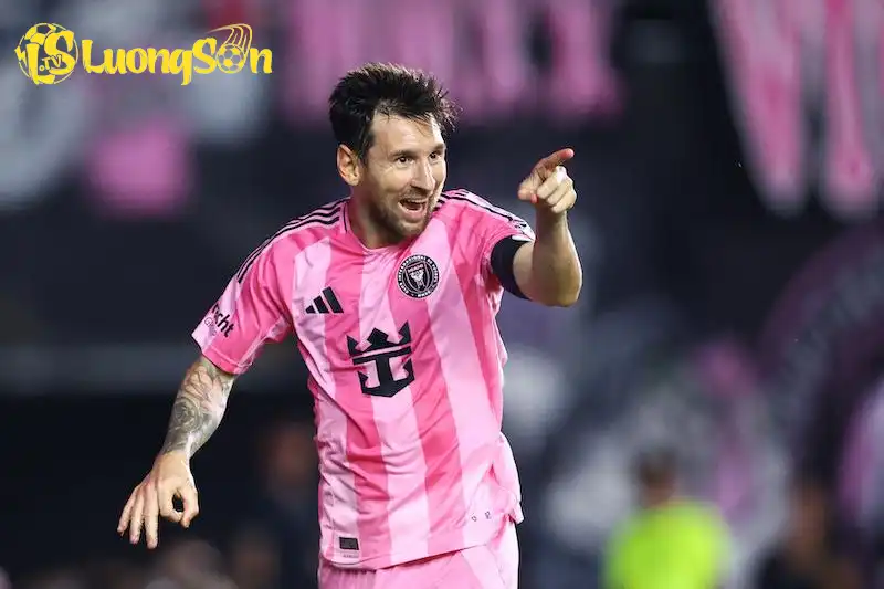 Inter Miami được dự đoán sẽ chiến thắng để lên ngôi vô địch. Inter Miami được dự đoán sẽ chiến thắng để lên ngôi vô địch.